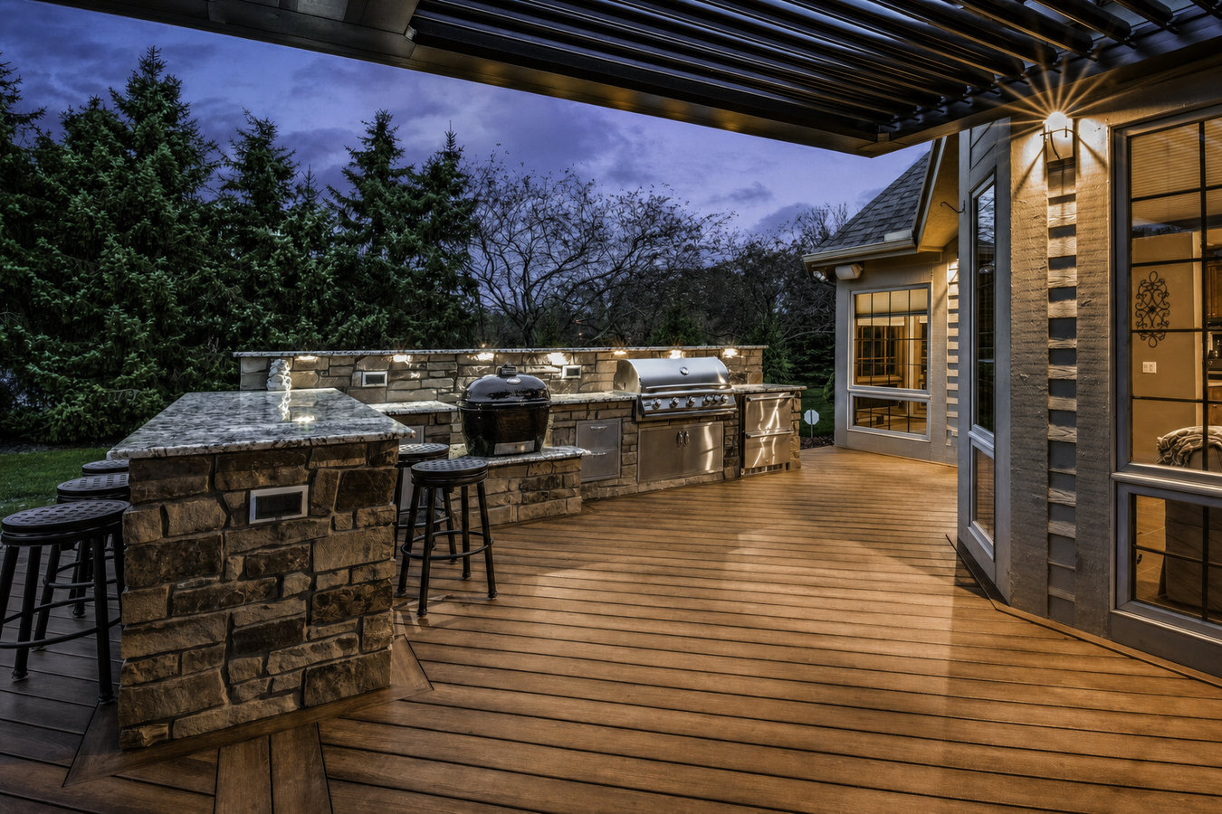 Custom deck construction by Desert Hot Springs Fence & Deck in Desert Hot Springs, CA